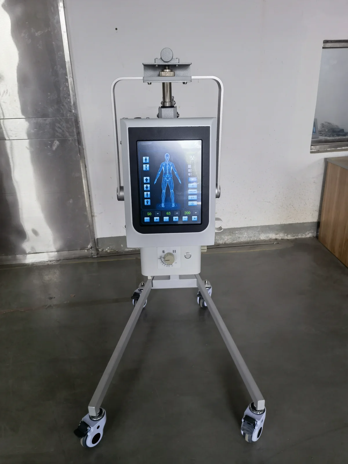 YJ-PX8A portable X-ray on a simple stand